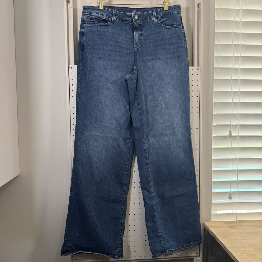 NYDJ Teresa Wide Leg Jeans Women's Blue Denim Stretch Classic Zip Fly - 14